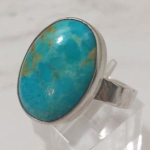 Large Turquoise Kingman Mine Sterling Silver Ring
